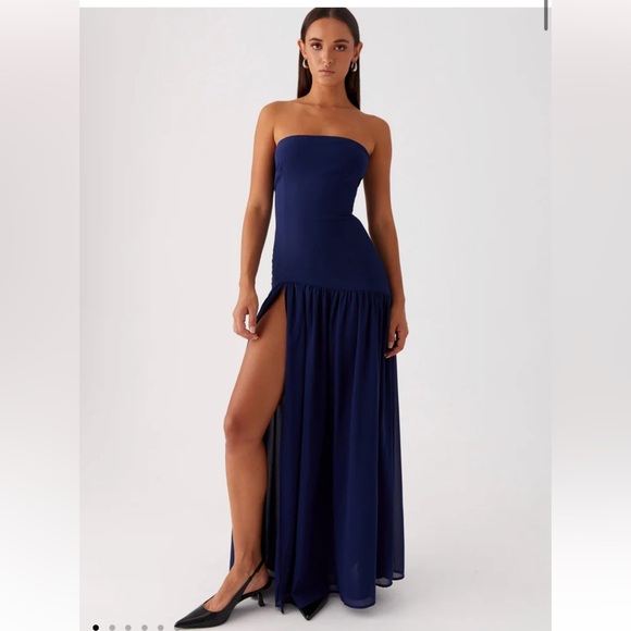 Peppermayo Dresses & Skirts - Peppermayo Exclusive - Eden Strapless Maxi Dress - Navy